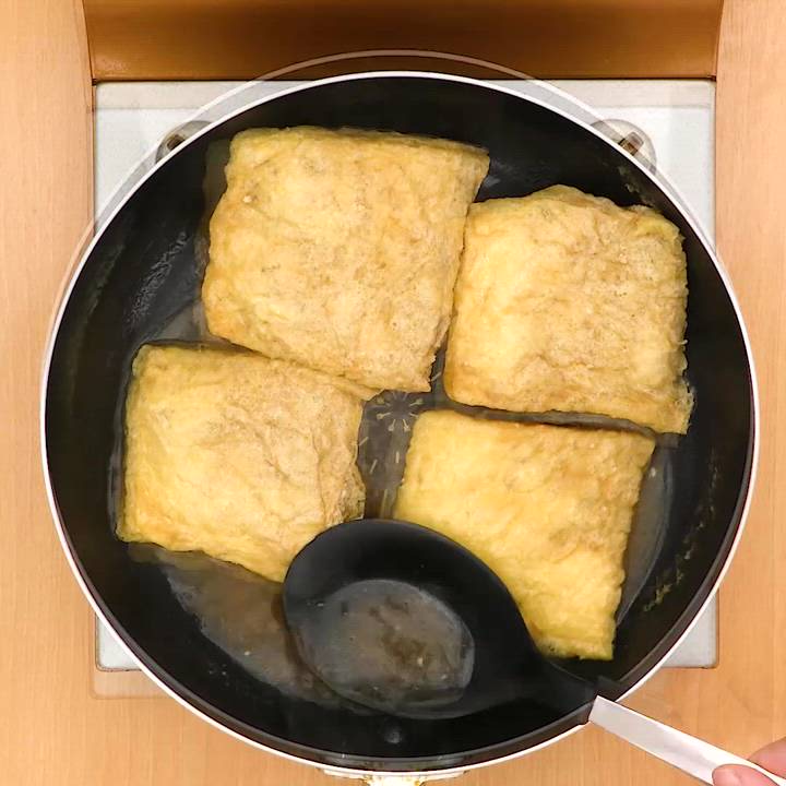 油揚げの肉詰め巾着ひたひた煮 信田煮 の簡単作り方。レンチン一撃で完成！ - つくりおき食堂