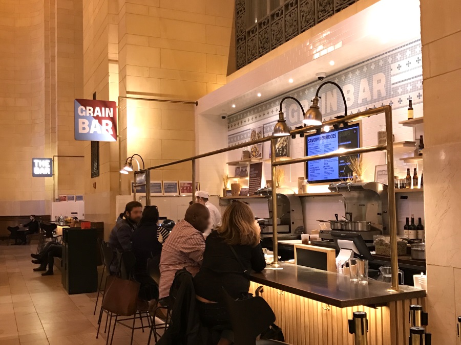 オイスターバー』ニューヨーク・グランドセントラル駅の老舗レストランNewYork Grand Central Oyster Barマイルズクラス