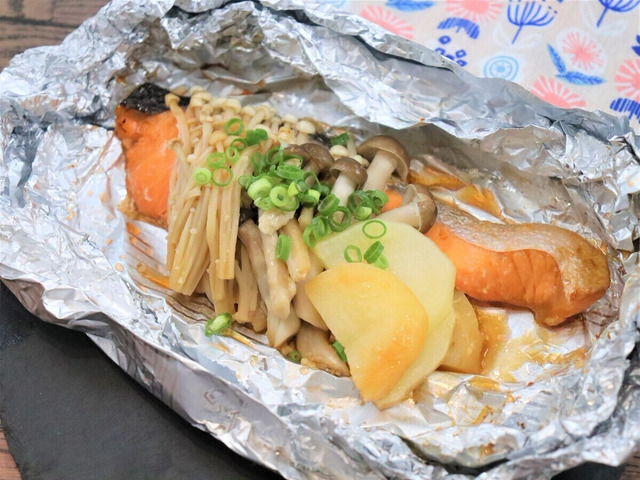 レンジ＆トースターで簡単に 鮭のクリームホイル焼きmieuxkanon＊