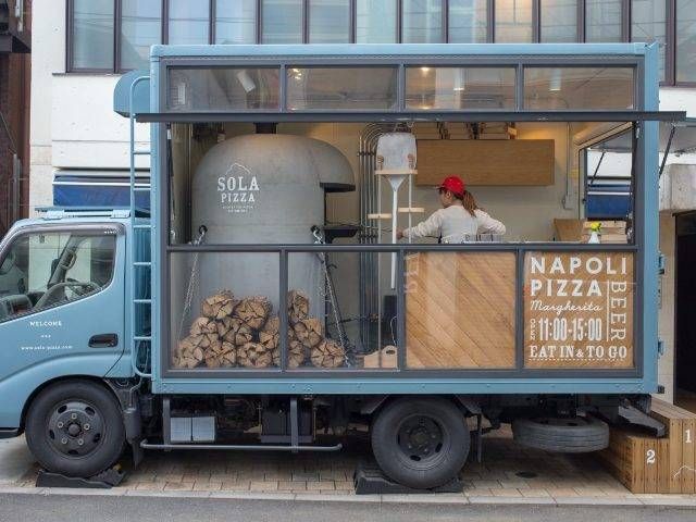 12,030 フードトラック Stock Photos, High-Res Pictures, and Images - Getty Imagesフードカー, マルシェ, 屋台