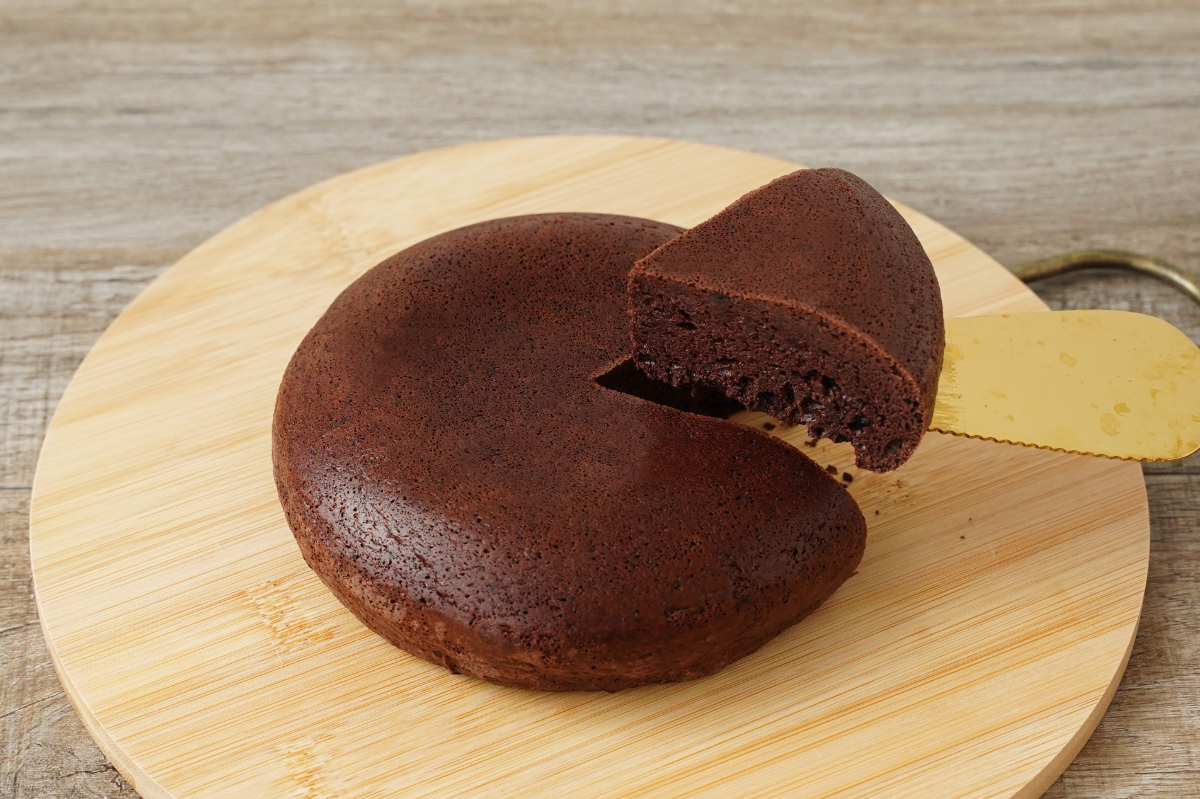 スーパーカップで作る炊飯器チョコレートケーキの簡単レシピ