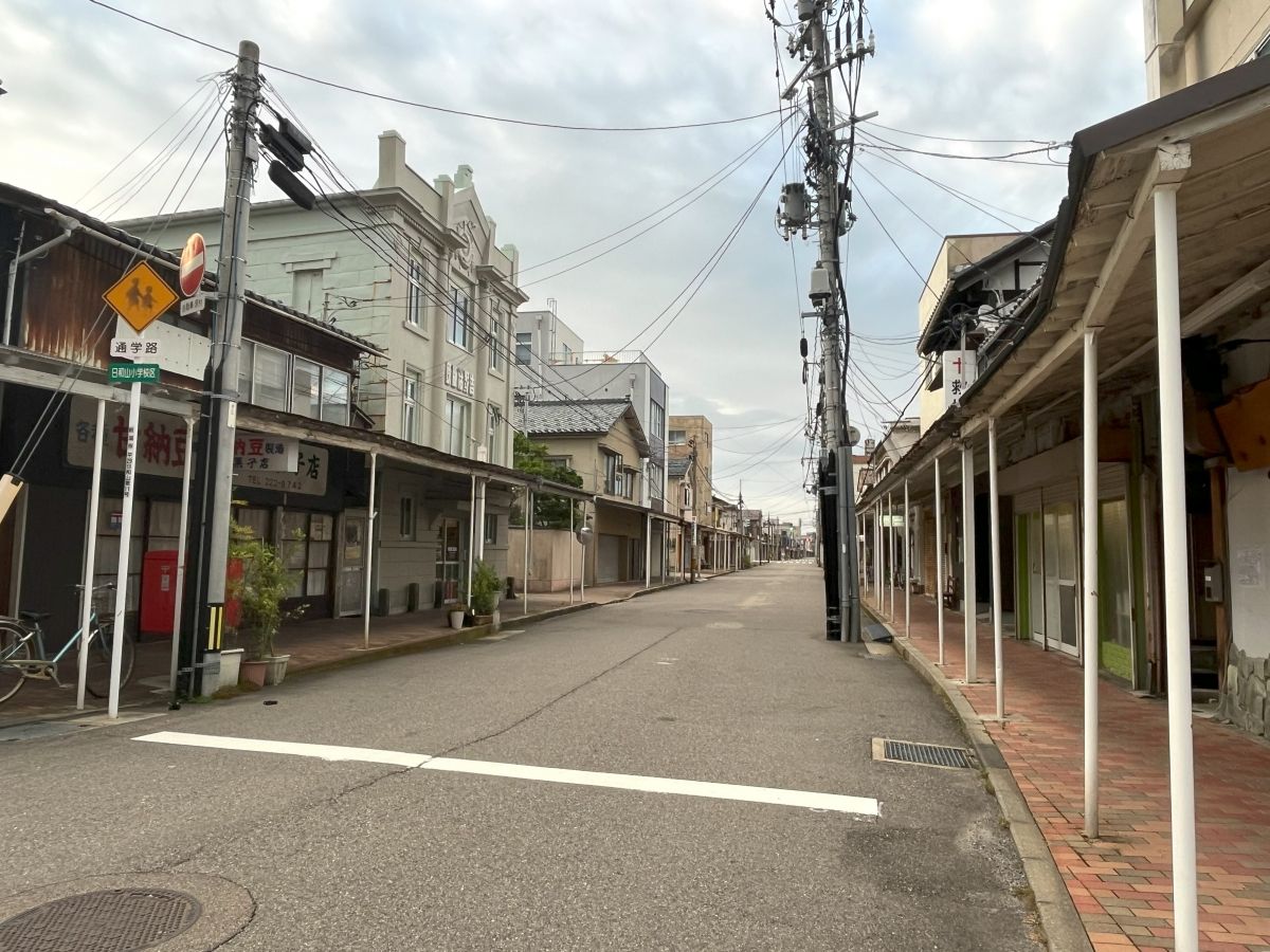 居酒屋サンドネ】1軒目でも2軒目でも。古町に来たら訪れたい人気店｜新潟市中央区