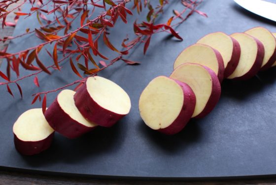 さつまいもの煮物 田舎煮 のレシピ 作り方:白ごはん.com