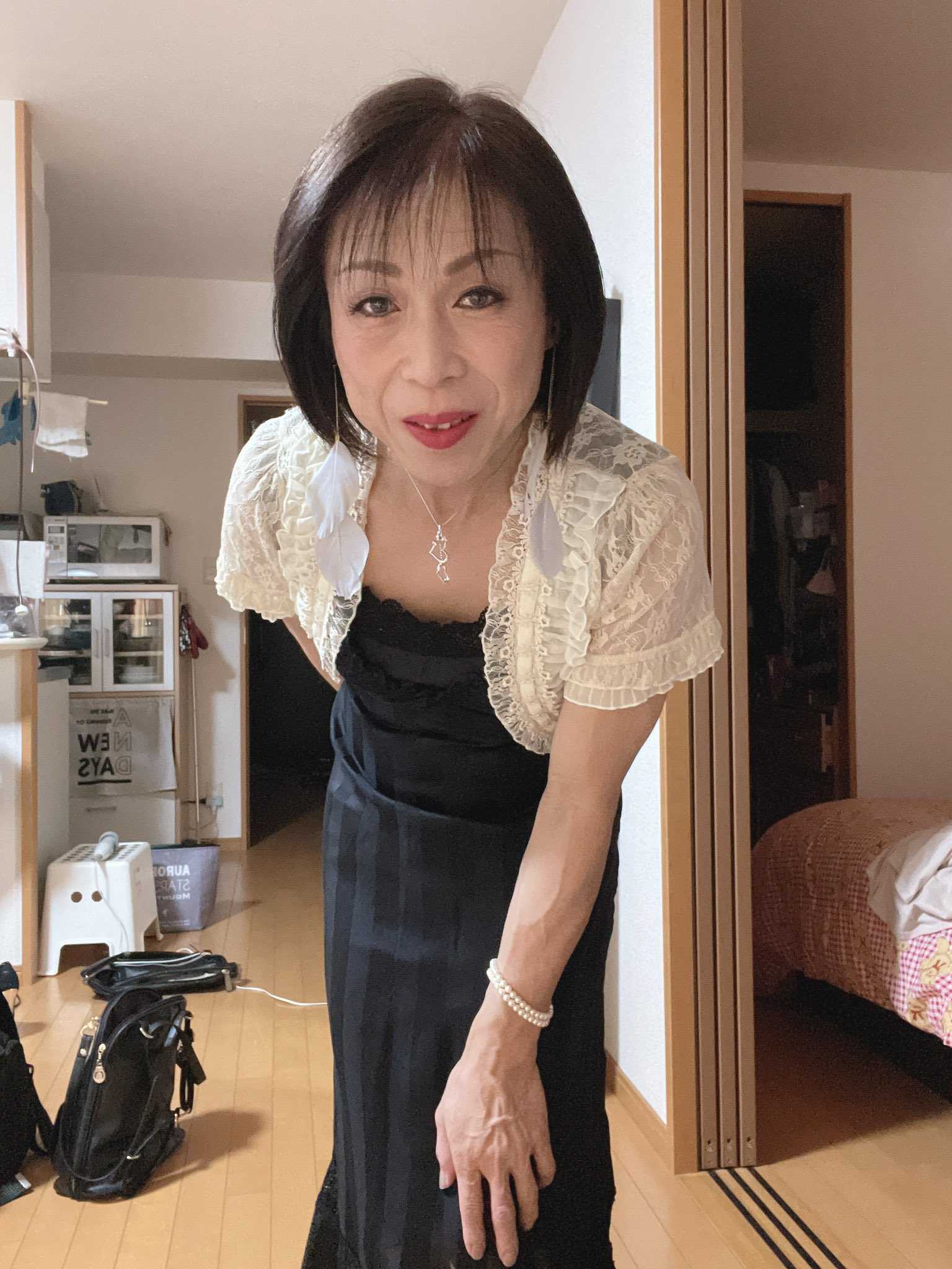 サングラスで女装気分🕶️ | TikTok