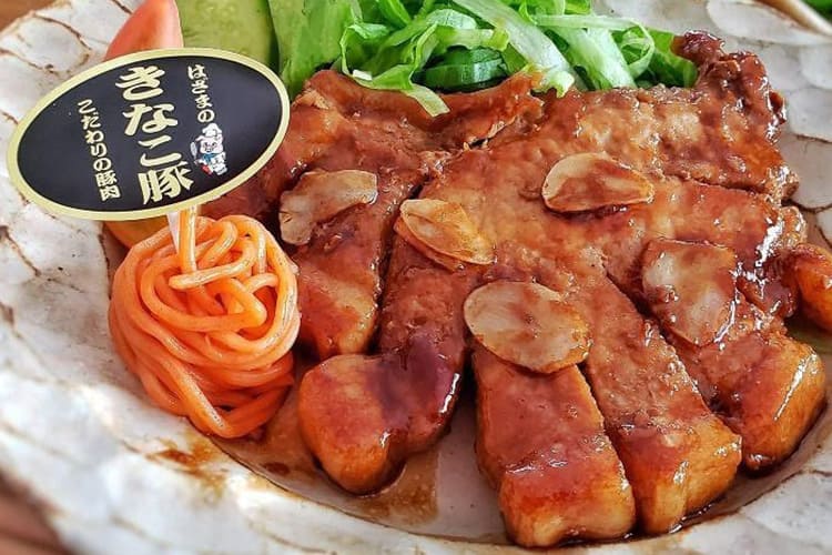 豚肉のコチュジャン炒めのり巻き