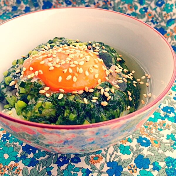 モロヘイヤとトマトの卵炒め