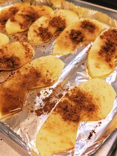 定番の焼きリンゴに迫る！ りんごミュージアム