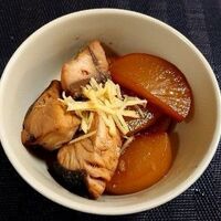 栗原友さんの肉じゃがのこってり煮