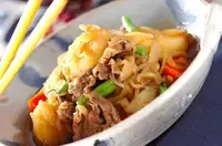 とろ〜りチーズのロングスティックミートパイ