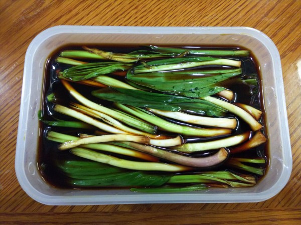 行者にんにくの醤油漬け