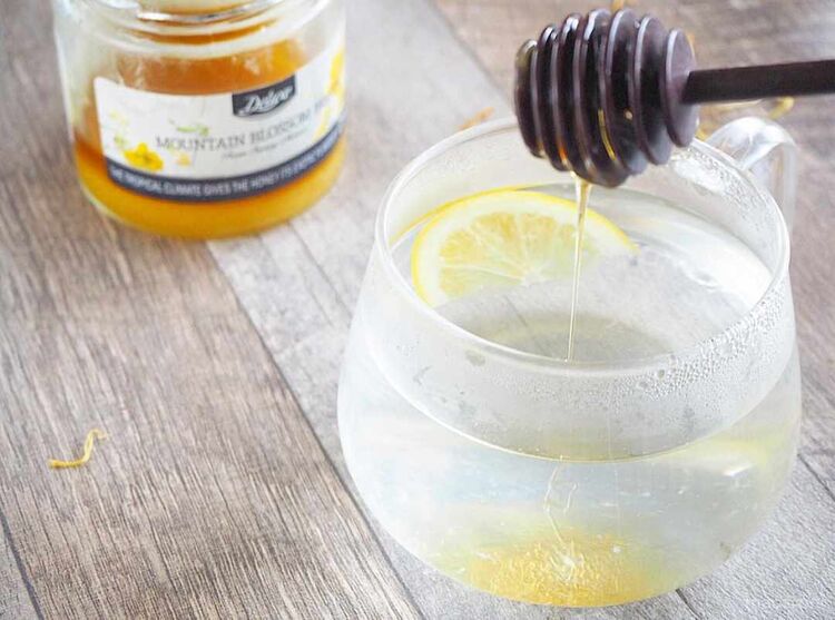 レモン白湯は身体にいい?気になる効果と作り方を詳しく紹介食・料理オリーブオイルをひとまわし