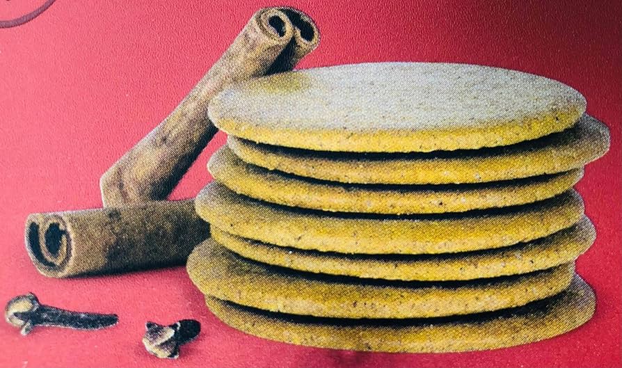 NORDIC COOKIES 北欧パピリオン7種類のクッキー缶 7種類のクッキーとコーヒーで客人をもてなした スウェーデンやノルウェーの伝統をコンセプトに北欧5カ国の7種類のクッキーを集めて作った パピリオン限定のクッキー缶だそうです どれがどの国のか忘れないように書いてお