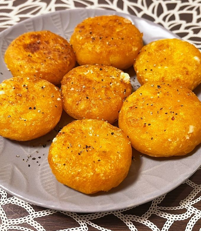 クリームチーズ入りかぼちゃ餅 by yucaffeクックパッド簡単おいしいみんなのレシピが392万品