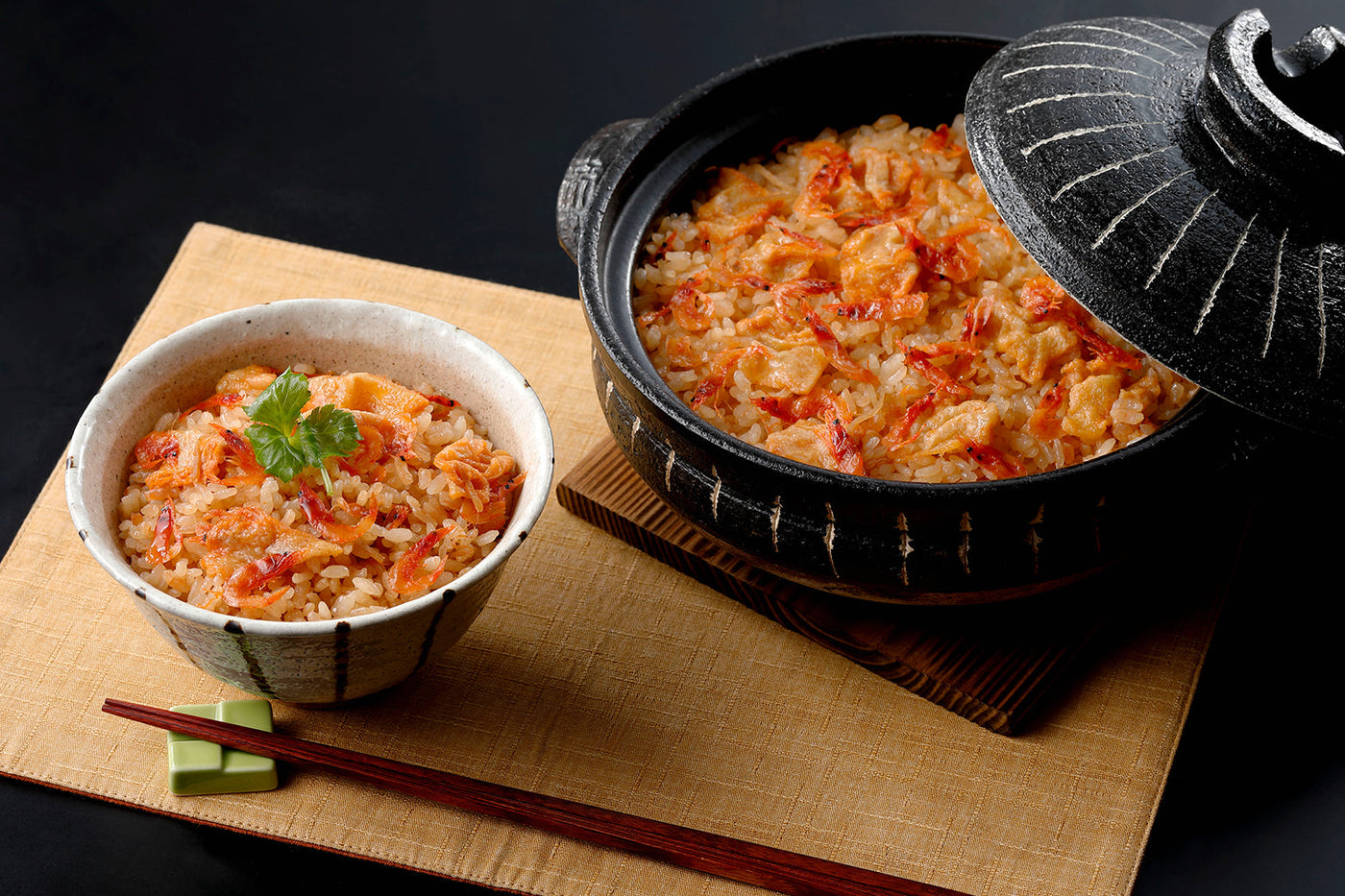 レシピ⋈ 桜エビと塩昆布の炊き込みご飯⁡ 本日ご紹介するのは @sakura.sakura_gohan さんの投稿です🍀 ⁡ ▸▸▸簡単レシピ𓂃 𓈒♙𓇥 ֒𓈒 𖠿𖤣☃𓈒𓏸︎︎︎︎ ☞さくらのこどもレシピ 薫りがすごい！ 桜えびと塩昆布の炊き込みご飯‎𐩢𐩺 .桜えびの季節ですね