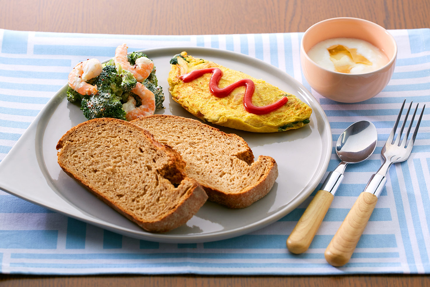 10分で簡単に「栄養たっぷり朝ごはん」子供に人気のおすすめレシピ6選