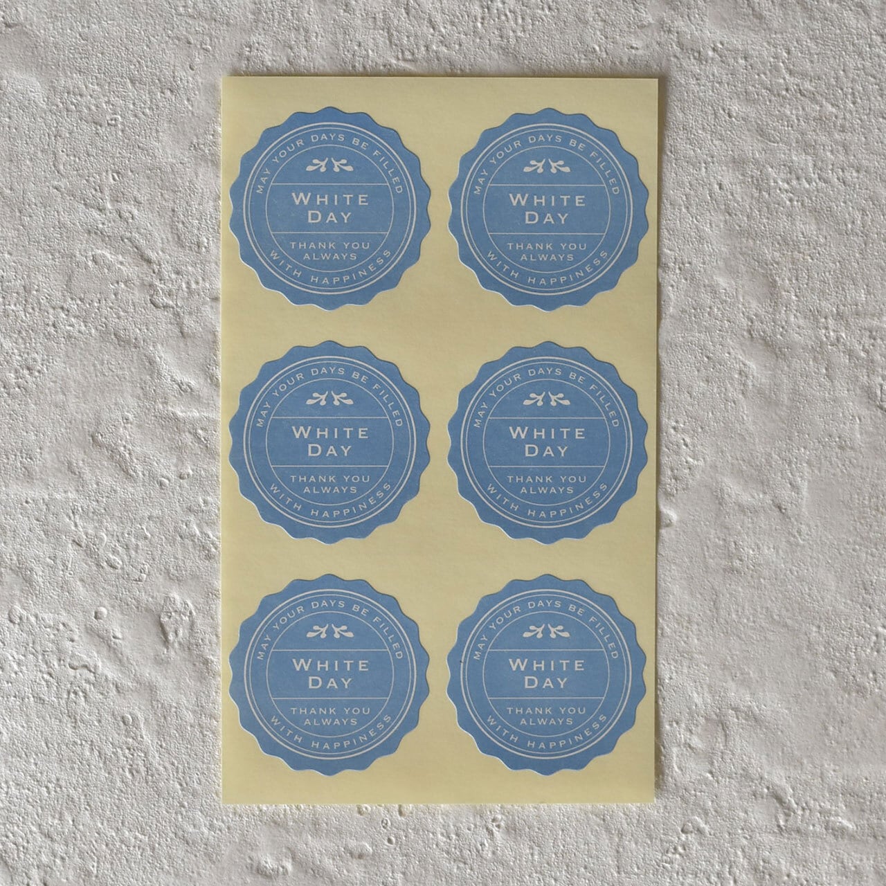 ラッピングシール thank you 1ロール シンプルロゴ ホワイト メタリックシルバー バレンタイン ホワイトデ