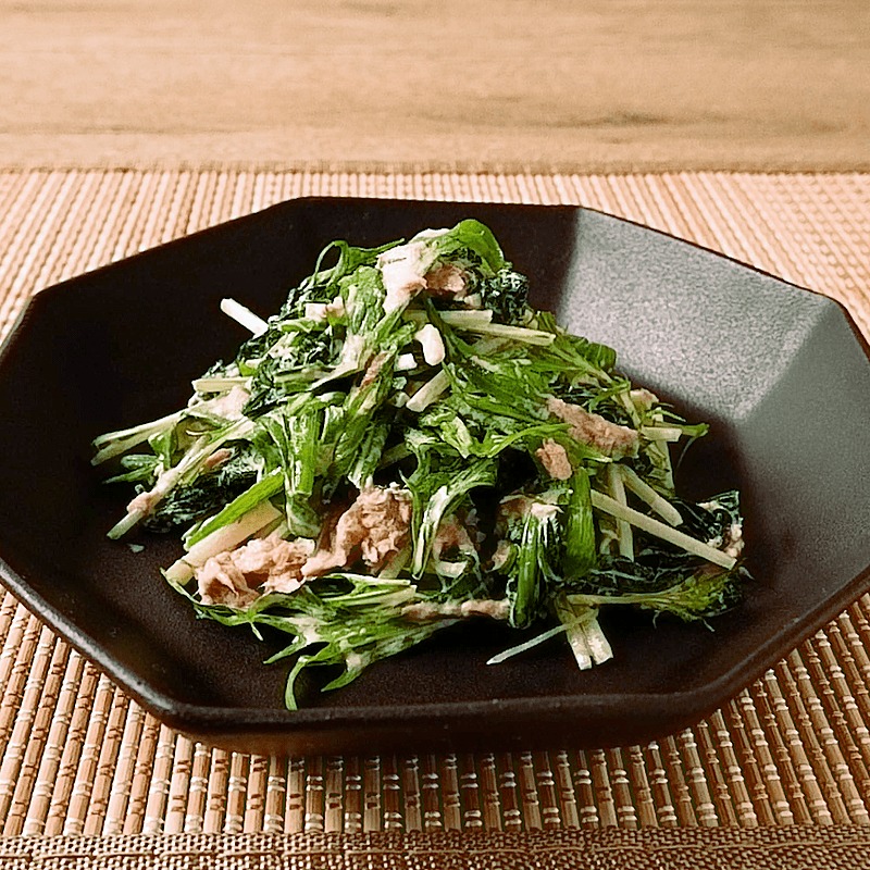 超絶ウマい！ほうれん草とミニトマトのツナマヨコーン レシピ・作り方Tasty