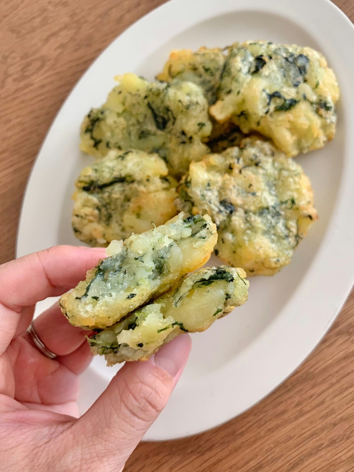 玉子焼きフライパンで焼いた⟡大きなハッシュドポテト レシピ・作り方 by ななじまる - 楽天レシピ