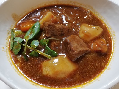 圧力鍋でほろっと柔らか！牛すね肉のご馳走ビーフシチュー気まぐれキッチン andante