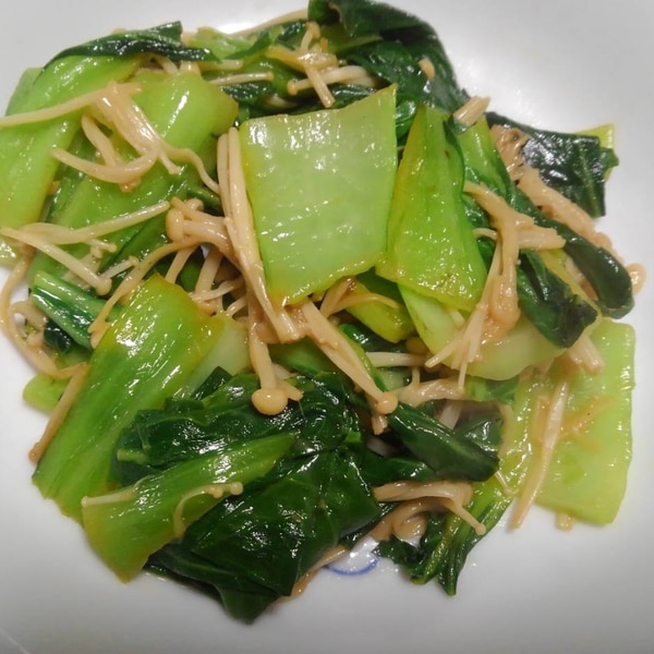 さっぱり食べられる♪ 鶏肉とチンゲン菜のポン酢炒め