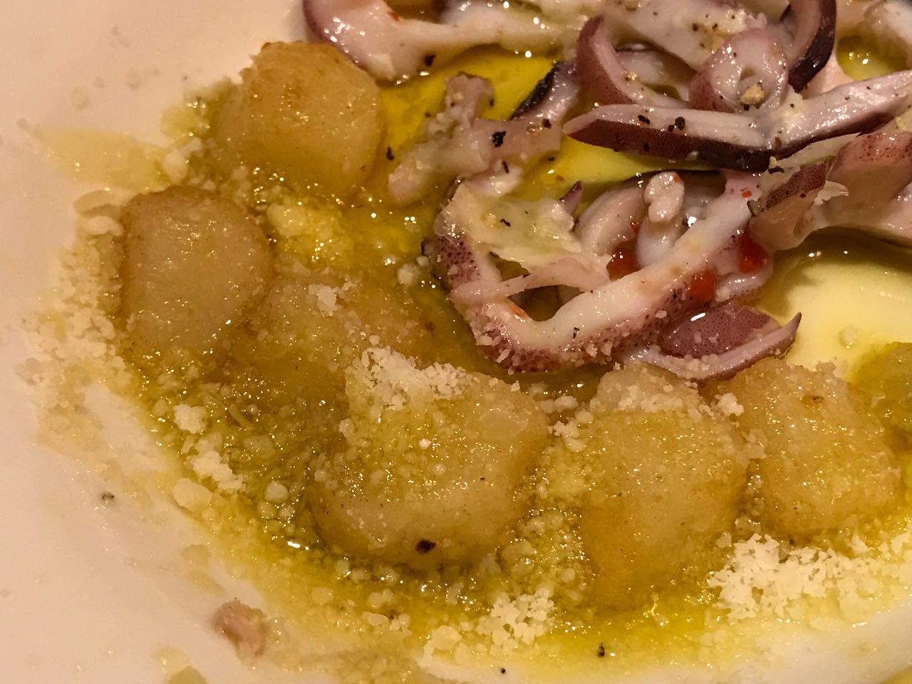 サイゼ 「真イカのパプリカソース」をいろんな味で弔ってみた