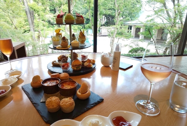 フランス料理 ル・トリアノン グランドプリンスホテル高輪ヴェルサイユ フルコース全8品＋グラスシャンパン＋ホールケーキ プリフィクスランチランチプラン 11647745 ・メニュー - ネット予約可