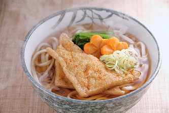 資さんどん兵衛 資さんのだし＋どん兵衛の麺でやわもちうどんを見事に再現した究極のスワップうどん！＜野島慎一郎のバカレシピ＞<!---->ニフティニュース