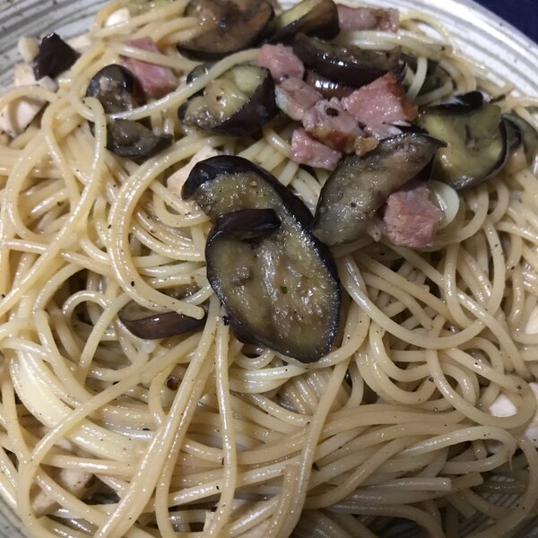 カリカリベーコンとにんにくが美味しい！クレソンのペペロンチーノ