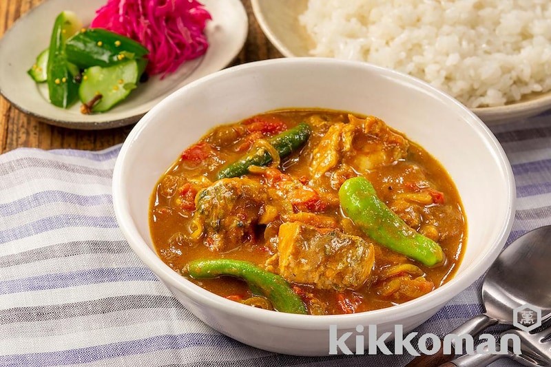 🍛 カレー粉で作る!チキンとトマトのスパイスカレー – jam3281