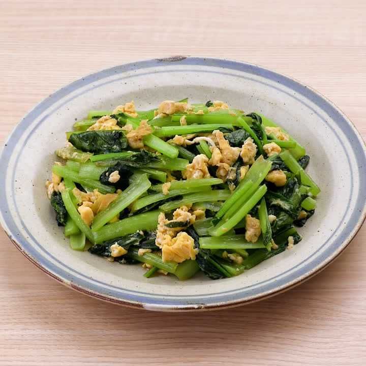 小松菜とちくわのふわ卵炒め 簡単副菜 あと一品に♪