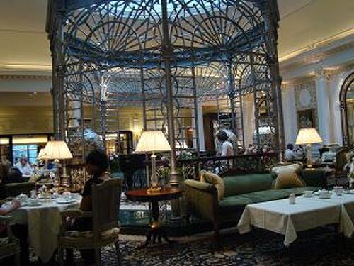 ロンドンアフタヌーンティー 格式高い5つ星ホテル🫖SAVOY - Kumamin Blog in New York