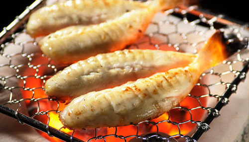 フライパンだと簡単!さんまの干物 開き の焼き方