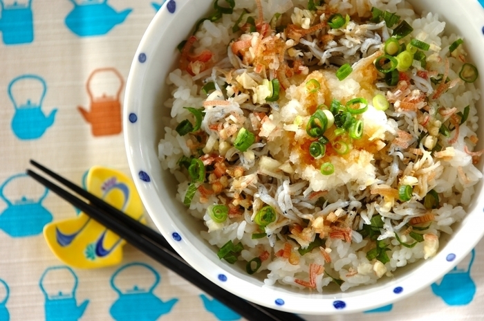 お昼ごはんはレンジで時短&簡単!これ一品で満足のごはんものレンチンレシピおうちごはん