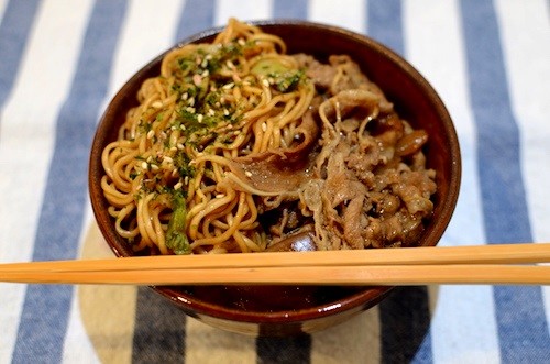 ペヤング本やきそばアレンジレシピ本 ありそうでなかった! 一冊丸ごとペヤングレシピ