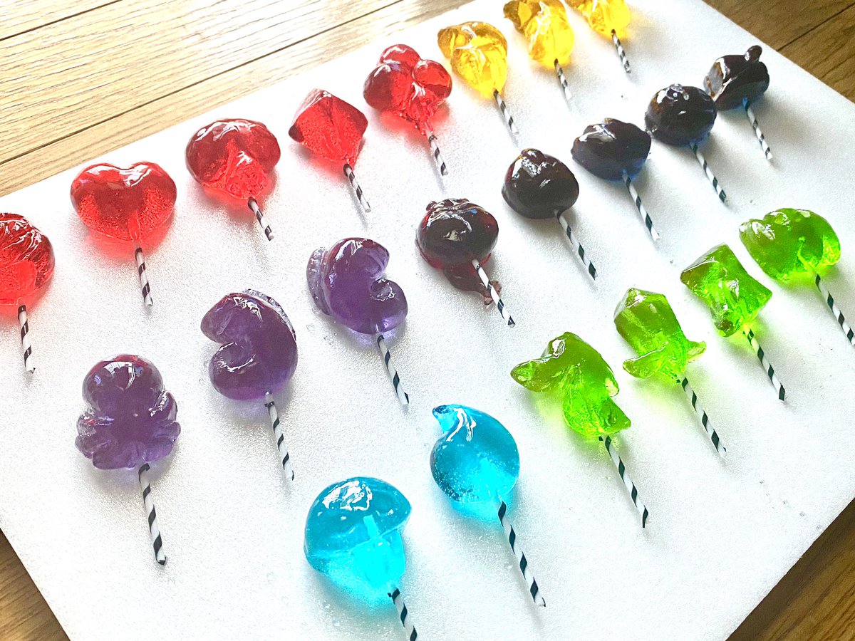 全22寮生モチーフのグルーヴィーキャンディボールペン！サンスター文具『ディズニー ツイステッドワンダーランド』グッズ