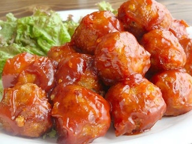 パリッと！「黒酢きゅうりソースの肉団子」ビール女子