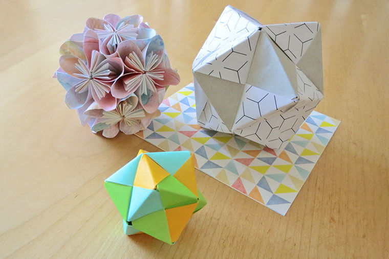 折り紙 プレゼントボックスの平面を子どもでも簡単にできる折り方たのしい折り紙