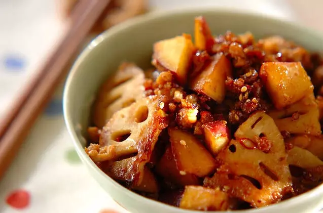 白菜×鶏ひき肉」30選食べごたえ◎！レシピサイトNadia