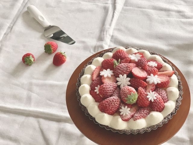 楽天市場 送料無料12個入色とりどりのタルトセット期間 限定 さつまいも かぼちゃ秋限定 新作 BOMBOMY ボンボミー チーズ タルト ベイクド ミニタルト フルーツタルト 人気 ギフト 洋菓子 スイーツ プレゼント 個包装 のし対応 内祝い お祝い 冷凍