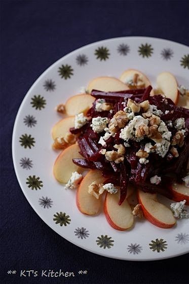 新じゃがいものブルーチーズサラダ