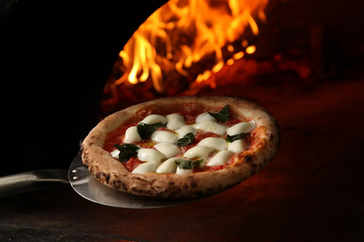 軽井沢の自然で楽しむピザ体験