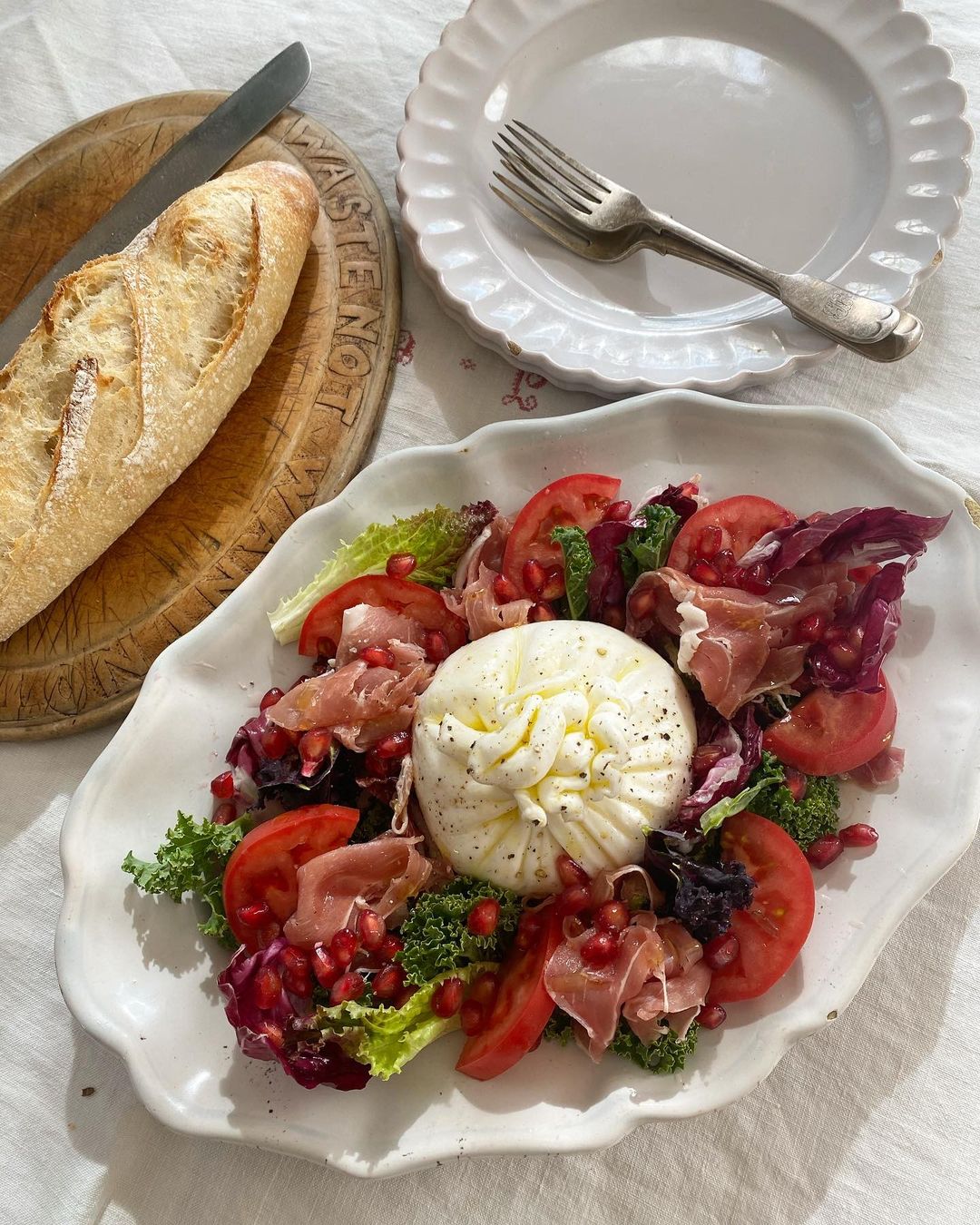 辻仁成さんの“ブラータチーズのサラダ”のつくり方