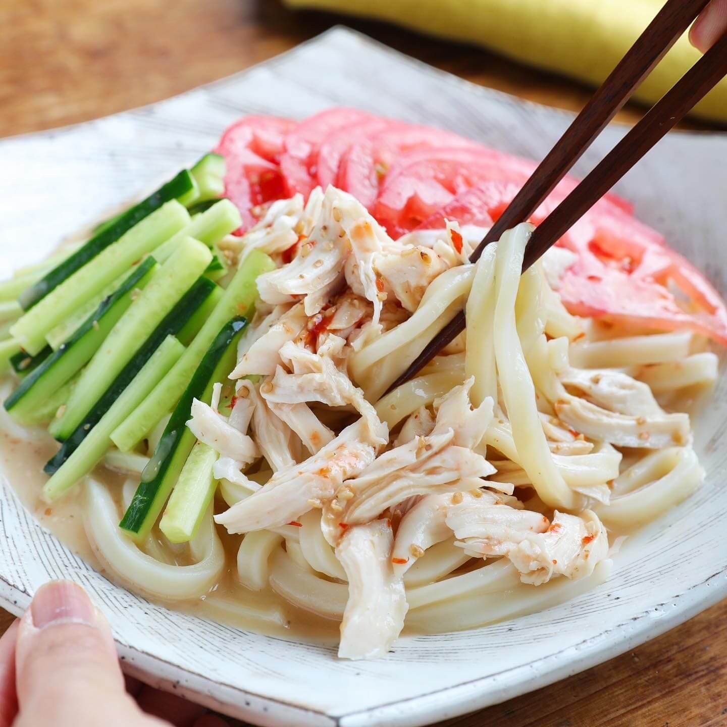 鶏ハムのごまだれ冷やしうどん - かんたんレシピライフスタイル10万人の主婦ネットワークをもつコミュニティ キャリア・マム