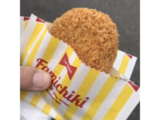 手作りみたいな味で癒される！ファミマの「サクサク冷凍おかず」じゃがいもが甘くておいしいんです！≪実食レビュー≫