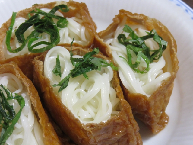 大葉と梅のそうめんいなり