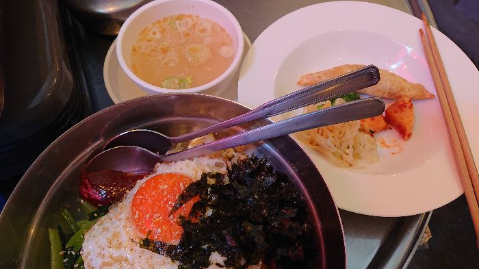 千林商店街 公式なかなか海外旅行にいけない！ 韓国料理店 クッパ さんで韓国旅行気分を味わいませんか？流れるK-POPを聴きながら、スンドゥブでぽかぽか。メニューに悩んだら お得な『食べ放題』もありますよ^_^ 韓国料理 クッパ 大阪市旭区千林2-1-15定休日