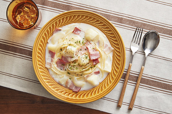 簡単‼︎女子ウケ♡ ベーコンポテトの濃厚クリームパスタ