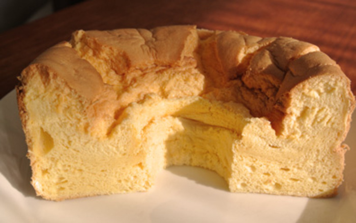 これであなたもシフォンケーキマスター！ 失敗しない作り方のコツとポイント徹底解説