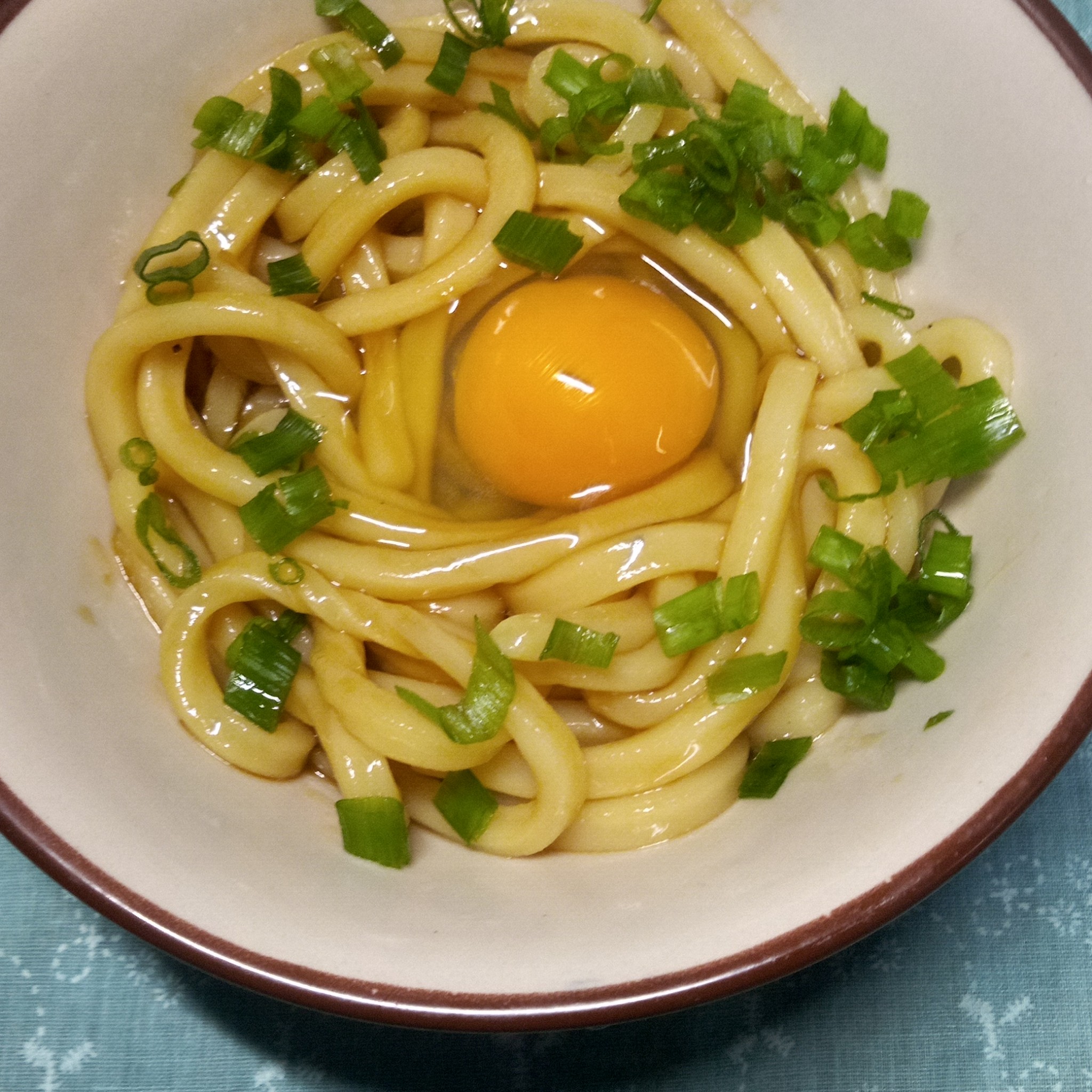 簡単ごまつゆ漬けうどんのレシピ