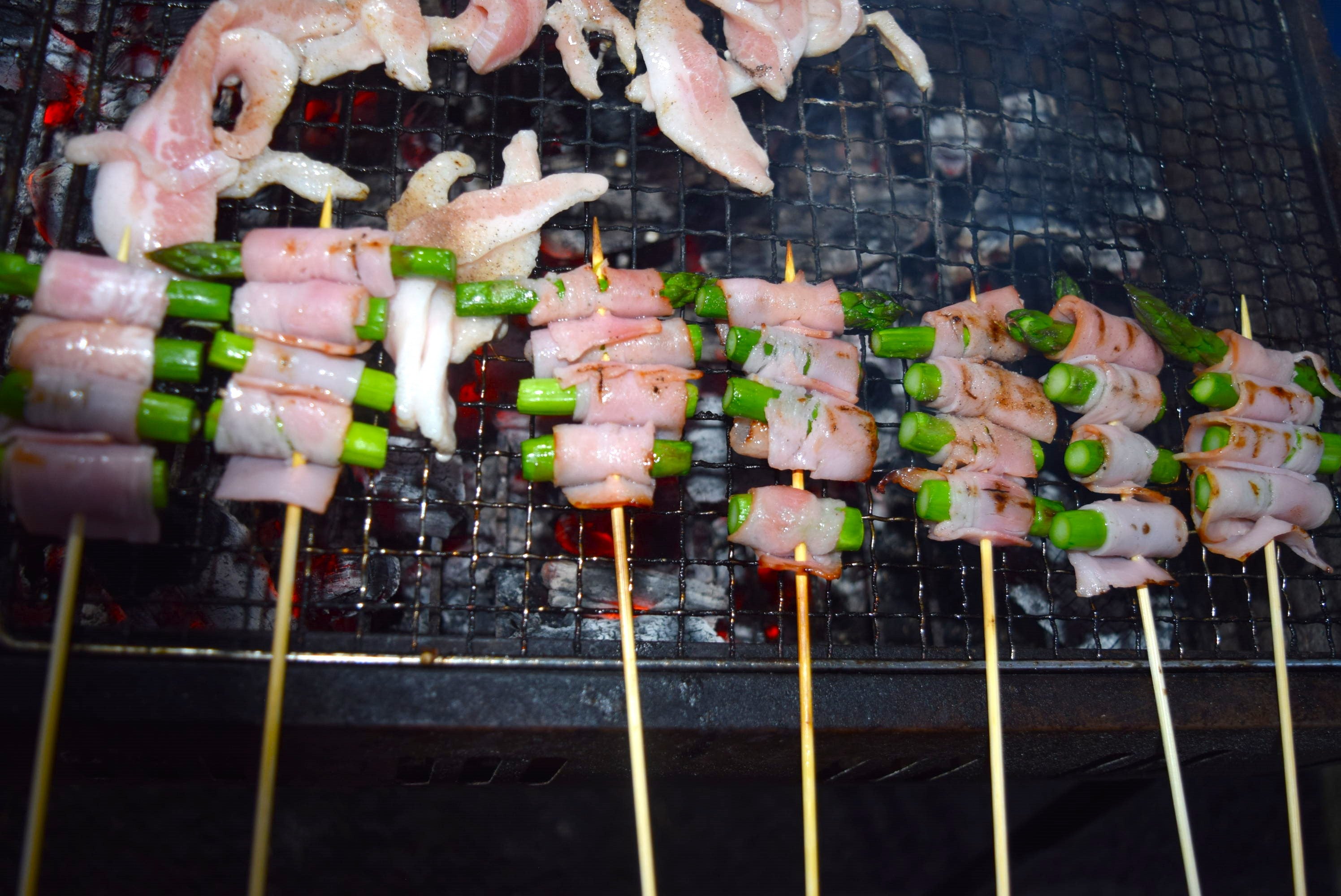 鶏むね肉とアスパラのバーベキューソース炒め
